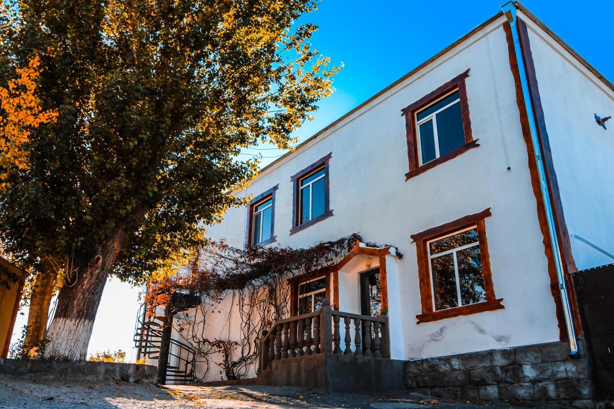 Hotel Oazis Noratus Exterior foto